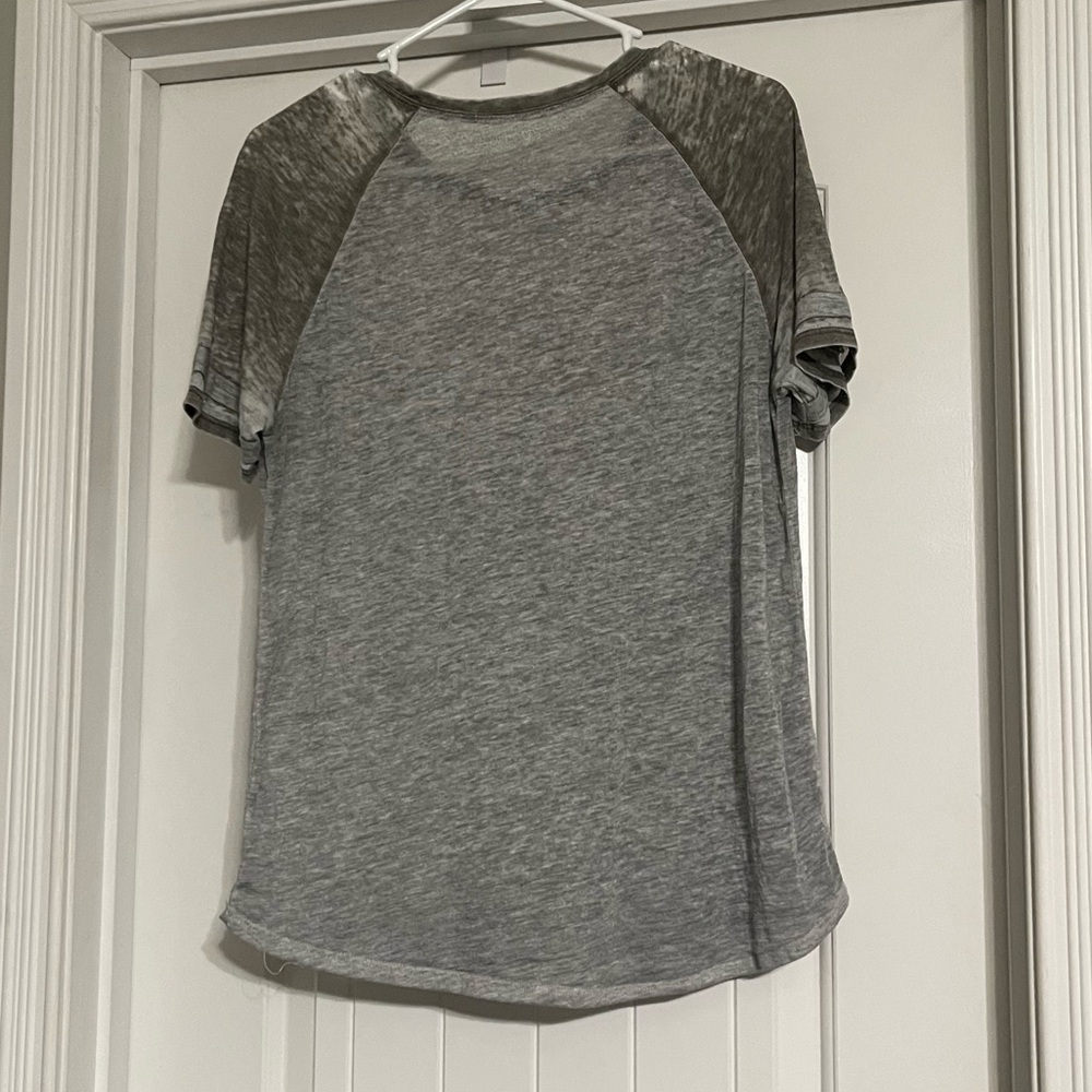 Grayson Threads Distressed Graphic Tee - Picture 3 of 4